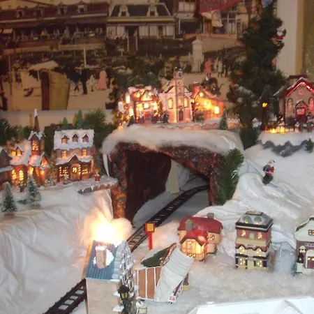 Ξενοδοχείο Hoogland Aan Zee 3*