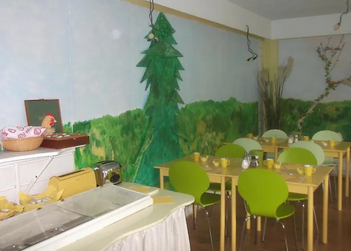 Hotel Hoogland Aan Zee 3*