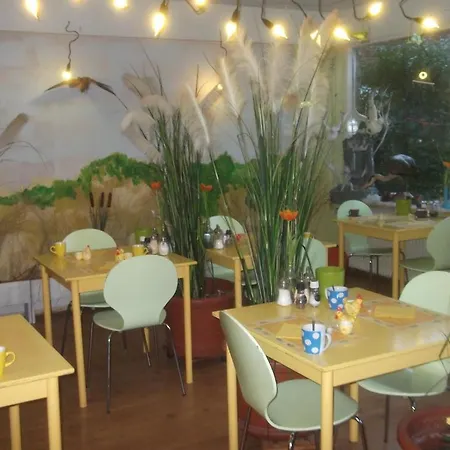 扎德沃特安兹霍格兰酒店 3* 赞德沃特